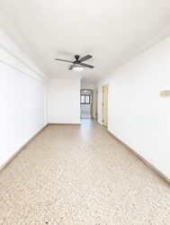 Blk 211 Jurong East Street 21 (Jurong East), HDB 3 Rooms #582321941
